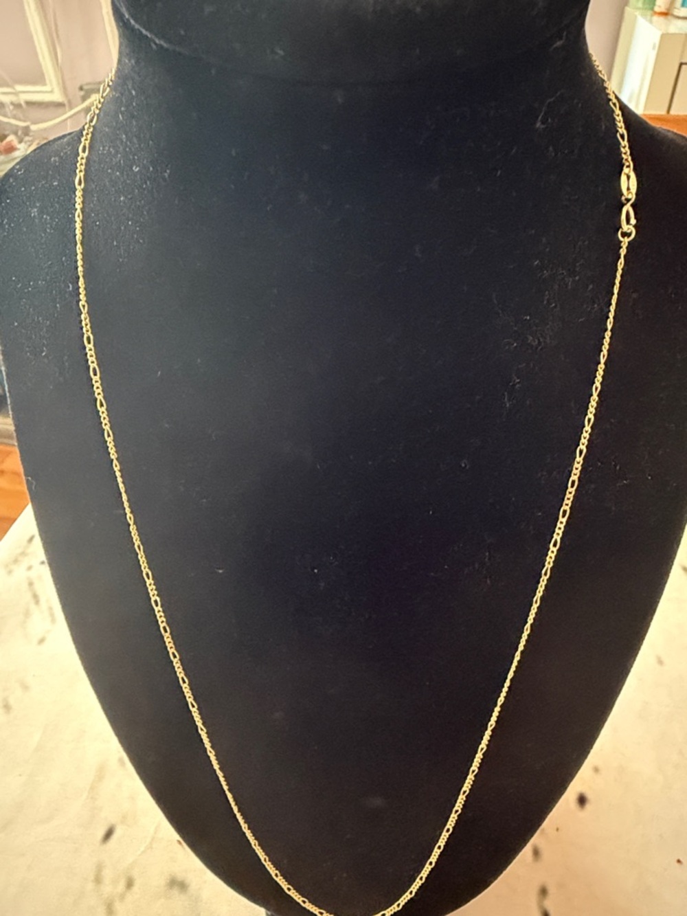 14K Classic Gold Chain Necklace - Elegant Everyday Wear